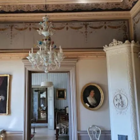 Malmgard Linna Guest house Loviisa