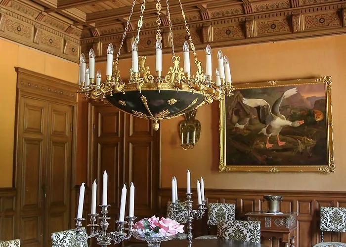 Malmgard Linna Pensión *